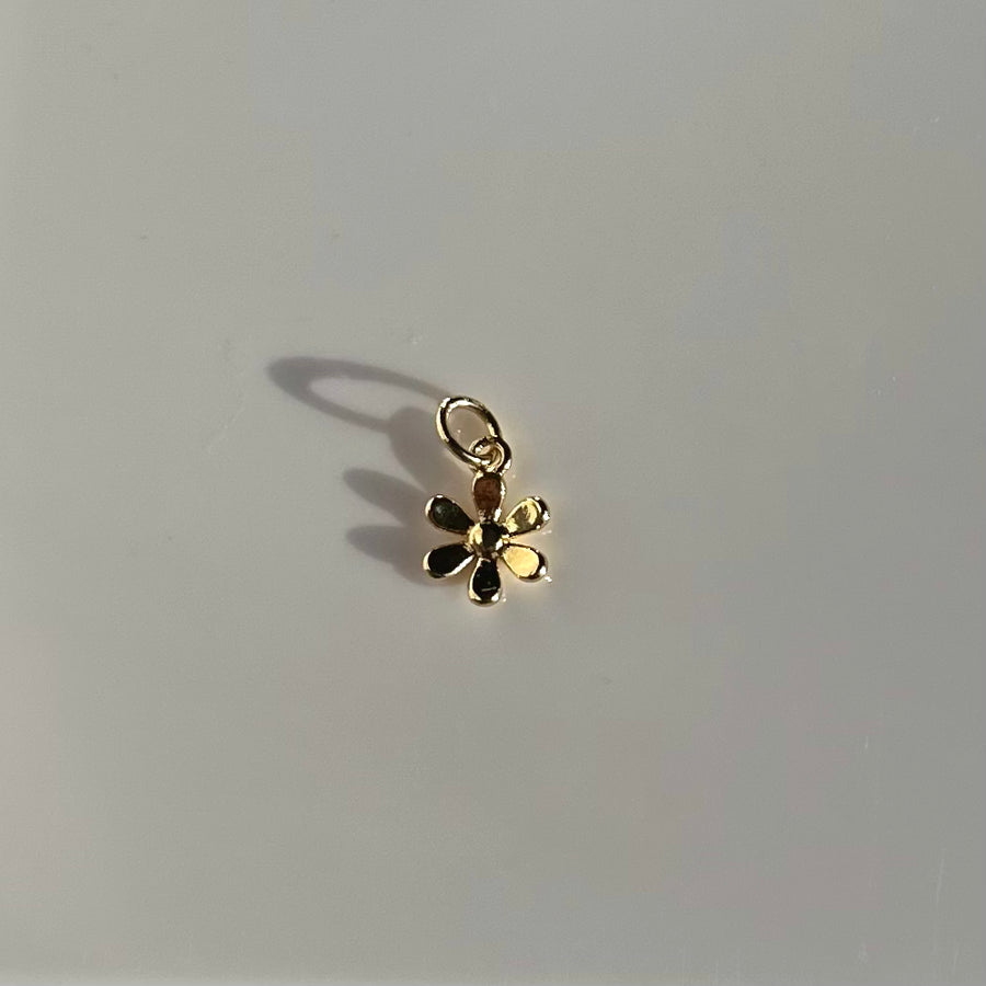 Daisy Charm - Gold Filled